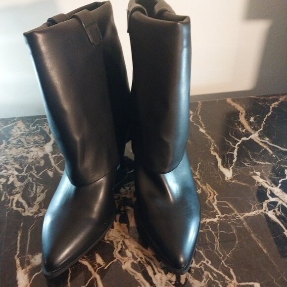 STEVE MADDEN Brand New Without Box LARK Block Heel Ankle Boots - Picture 2 of 9